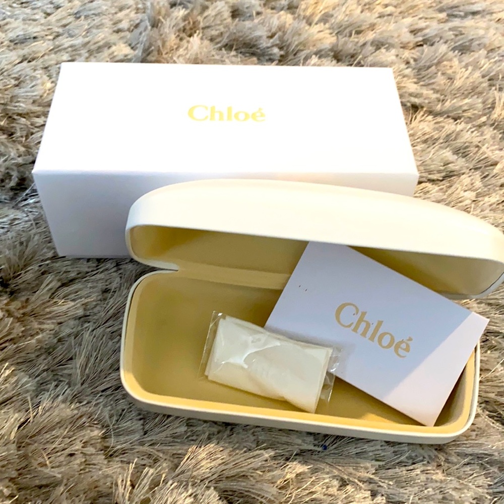 Chloe sunglasses case